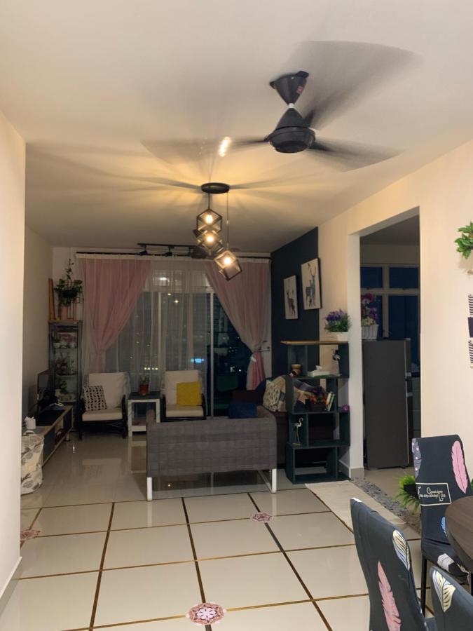 Ferienwohnung Tr Penang House For Large Family Getaways Bayan Lepas Exterior foto